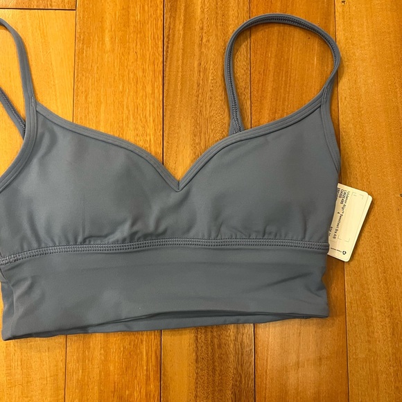 NWT Size 4 Lululemon sweetheart align bra - Picture 2 of 4